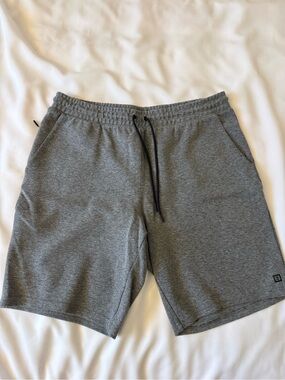 Layer 8 Men's Athletic Knit Shorts Gray XL Drawstring Elastic Waist Pockets